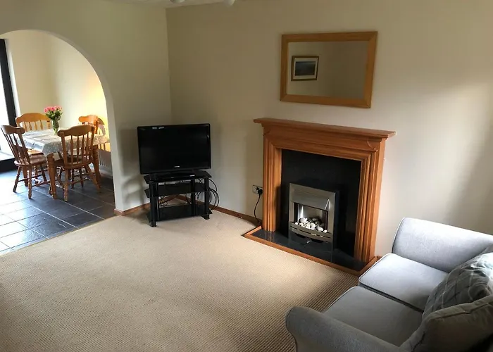 Modern Two Bedroom House Near Jurassic Coast